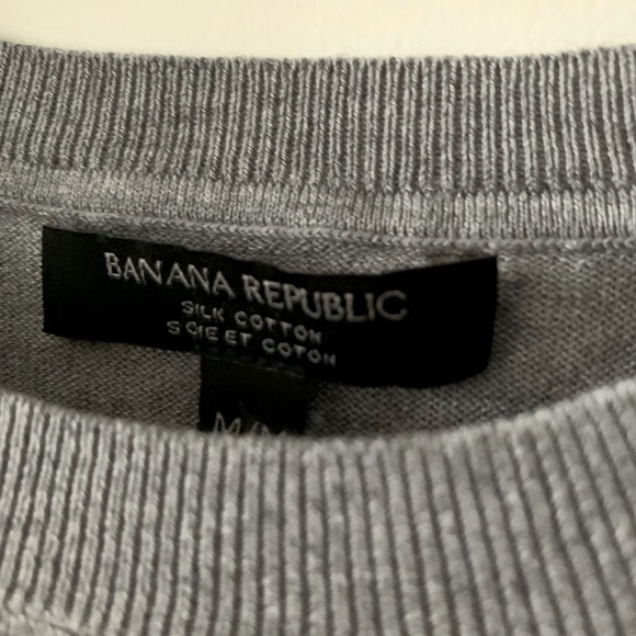 🩶 BR Ciao Ciao Grey Sweater, size M - Picture 4 of 5